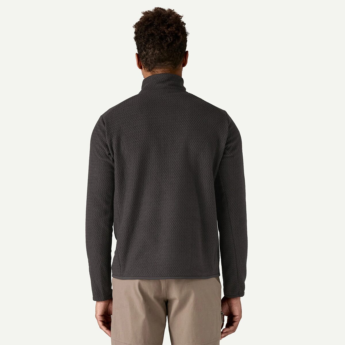 Мужской свитер Patagonia R1 Air Zip-Neck Fleece Pullover, цвет: Чёрный — фото 3