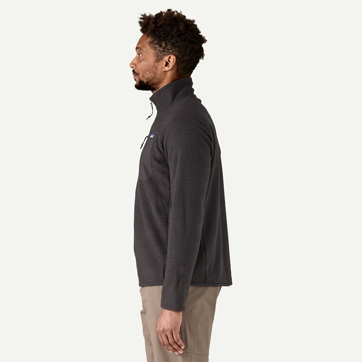 Мужской свитер Patagonia R1 Air Zip-Neck Fleece Pullover, цвет: Чёрный — фото 5