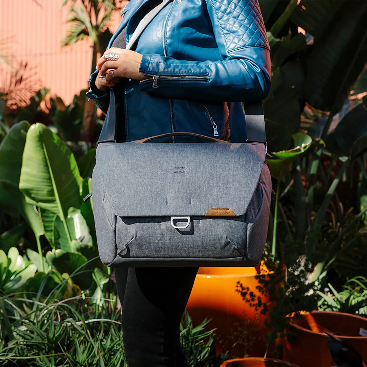 Peak Design Everyday Messenger Bag