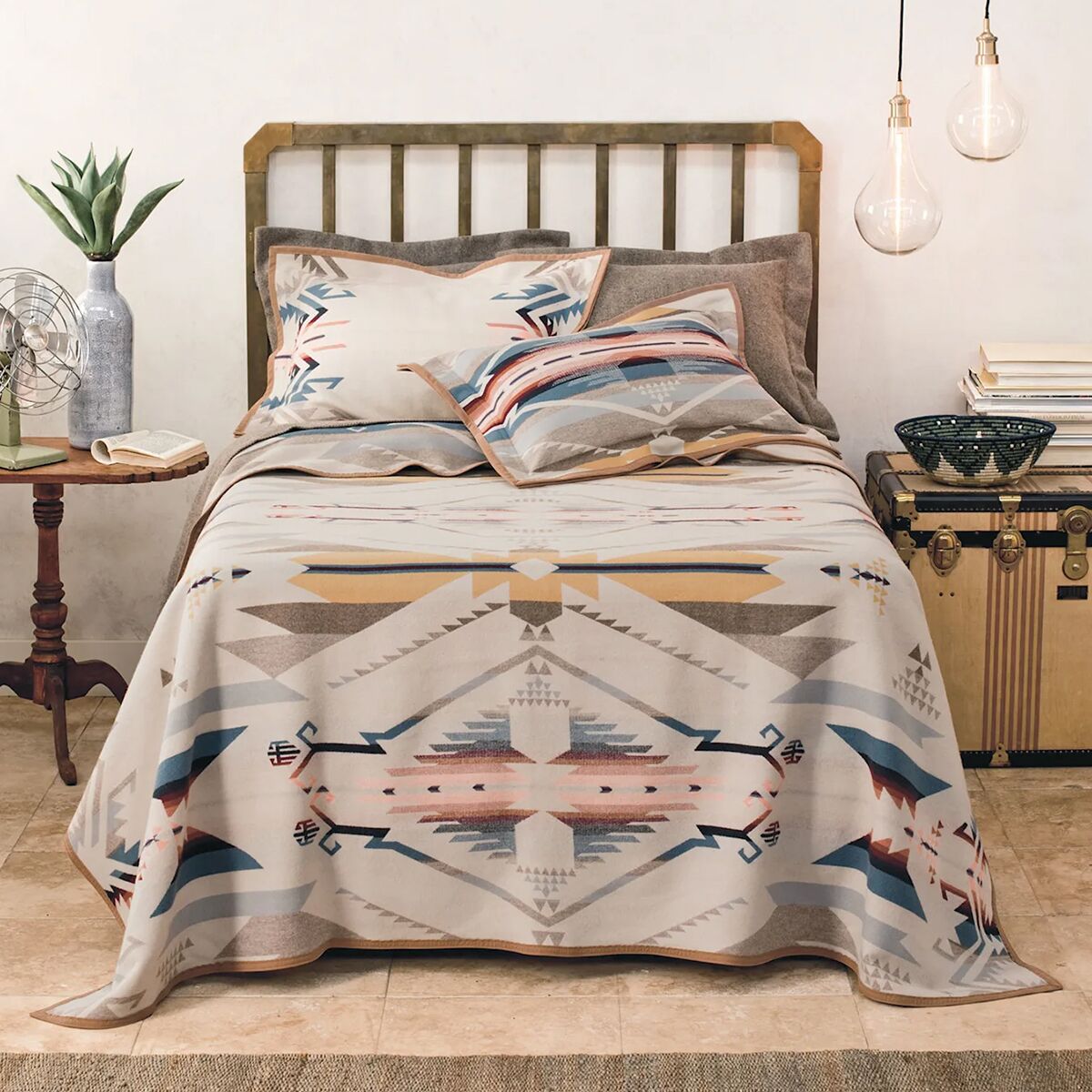 Pendleton White Sands Blanket Accessories