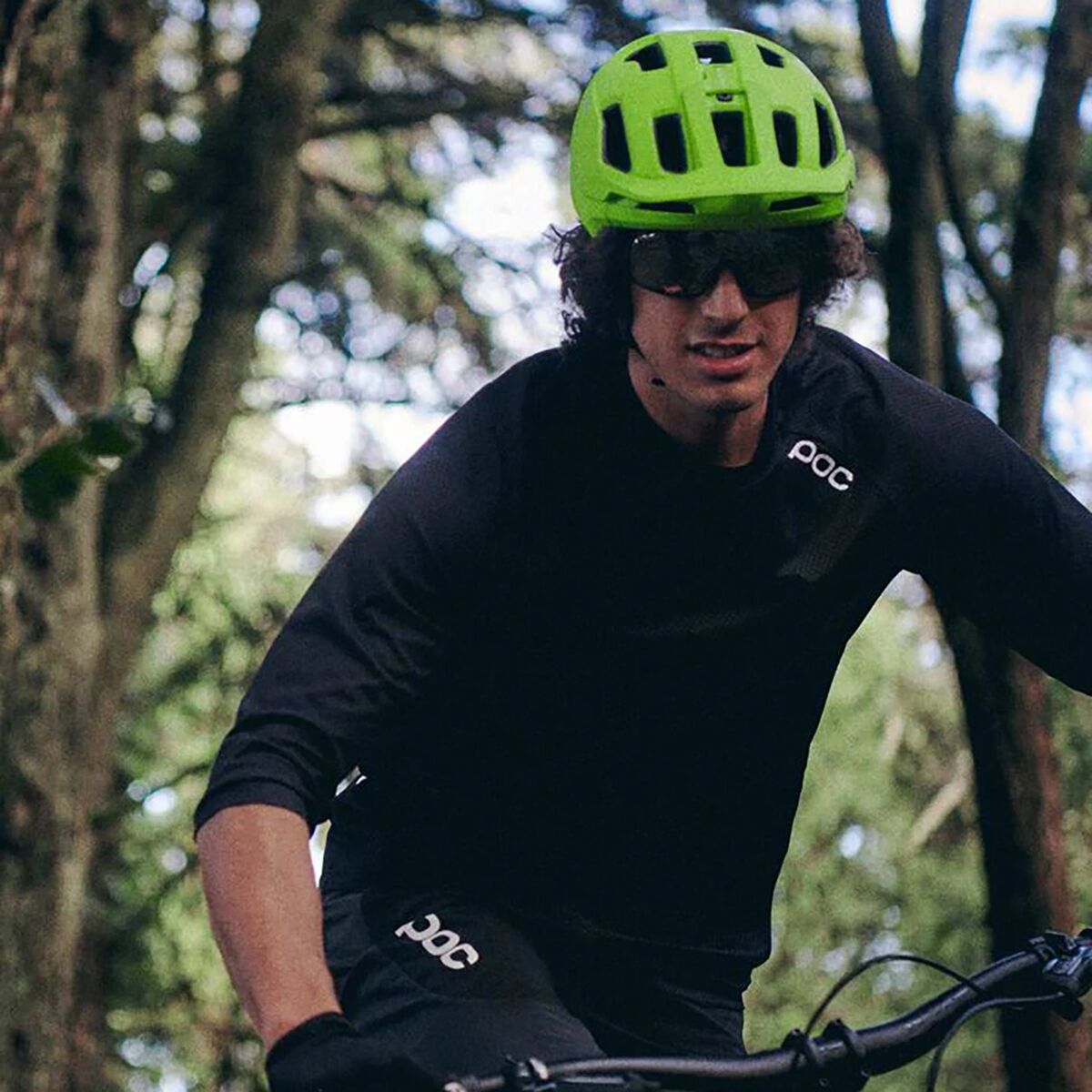 POC Axion Helmet