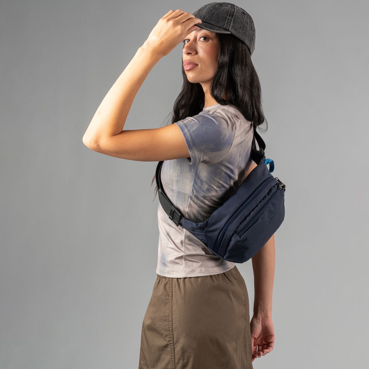 Pacsafe Vibe 100 4L Hip Pack