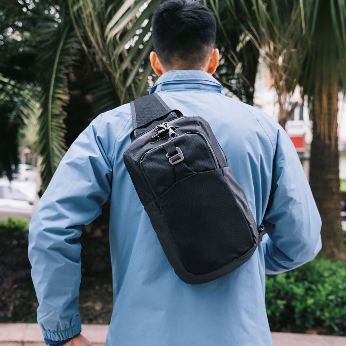 Pacsafe Venturesafe X Sling Pack - Accessories
