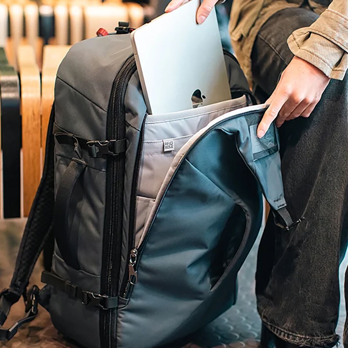 Pacsafe Exp45 Carry-On Travel Pack