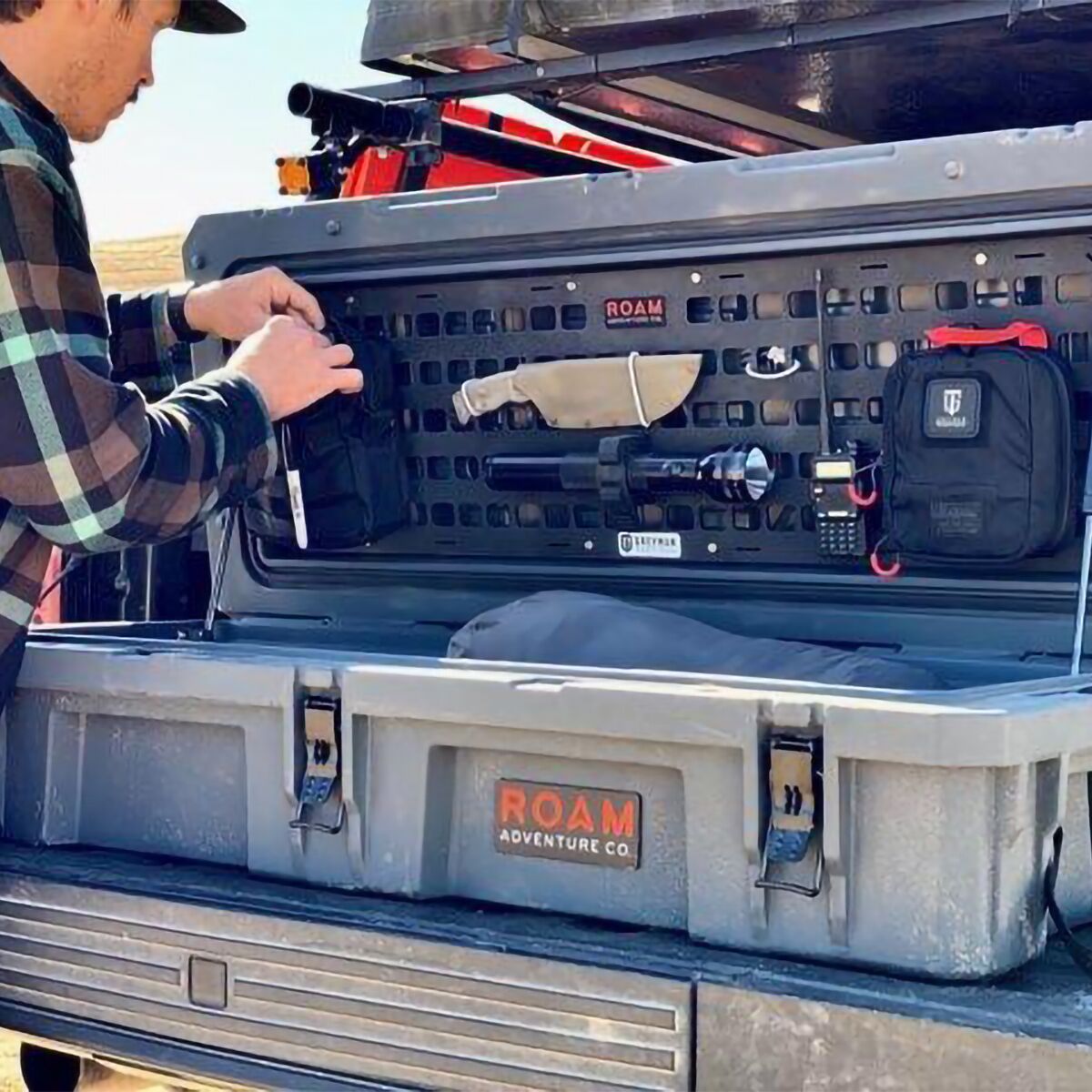 ROAM Adventure Co 83L Molle Panel