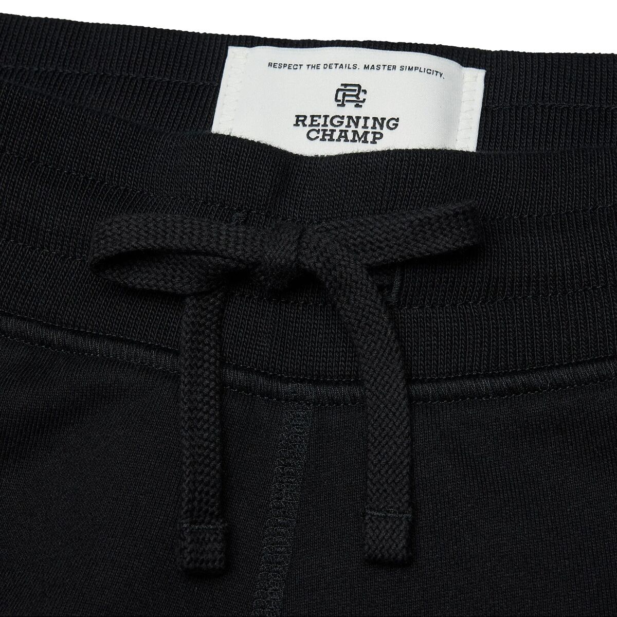 Мужские брюки Reigning Champ Midweight Terry Classic Cuffed Sweatpant, цвет: Чёрный — фото 7
