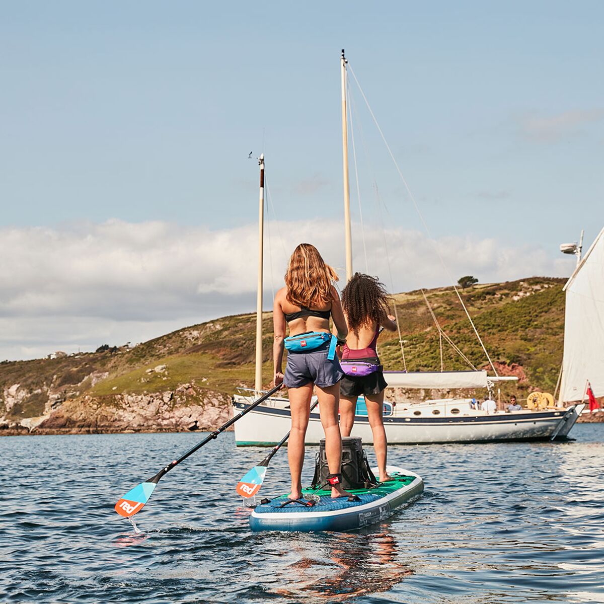 Red Paddle Co. Voyager Tandem StandUp Paddleboard Paddle