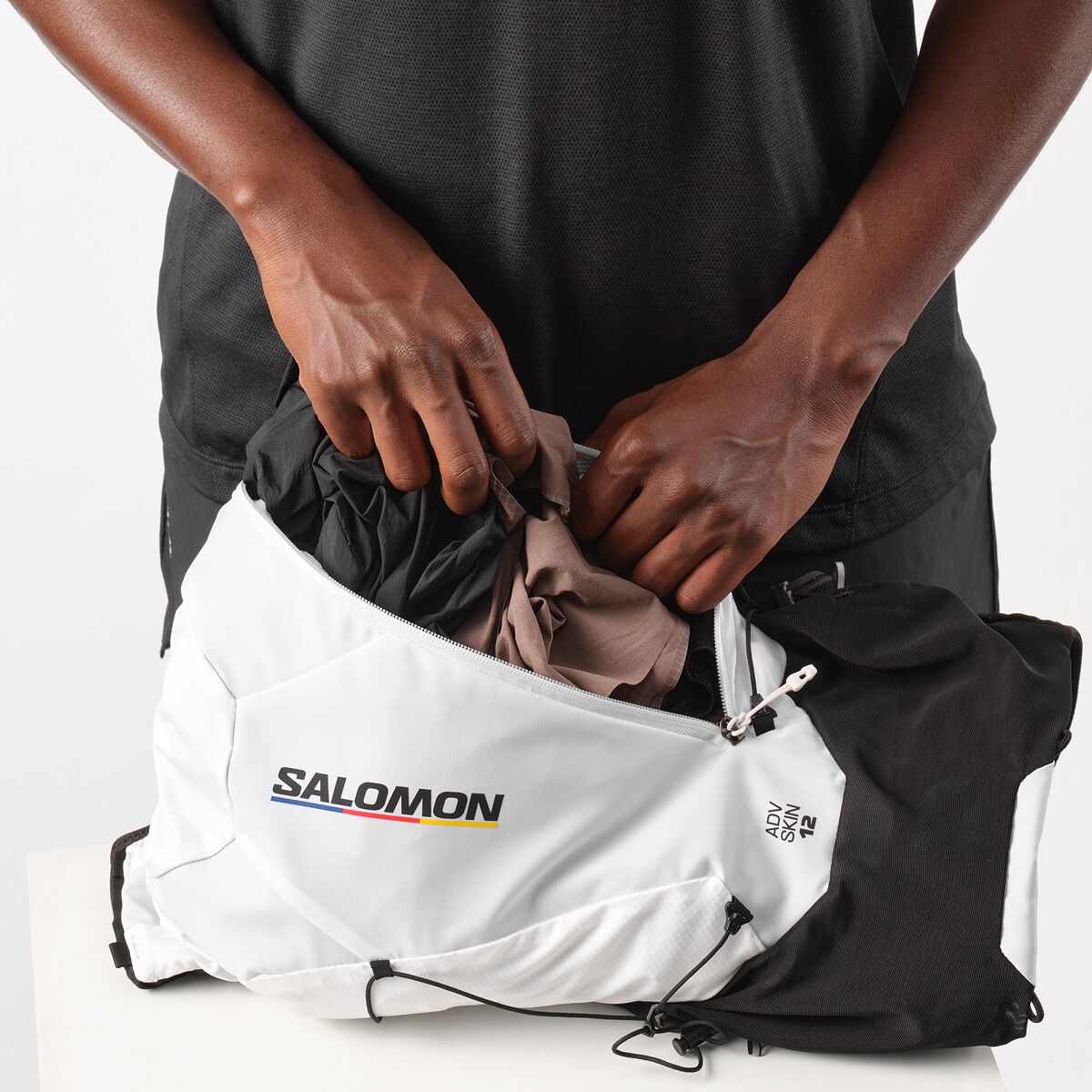 Salomon ADV Skin 12L Race Flag Hydration Pack
