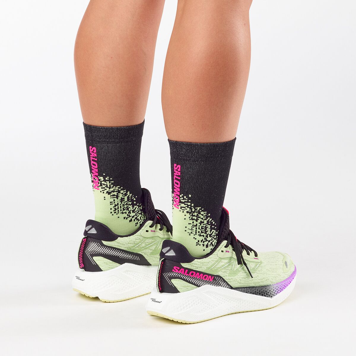 Женские кроссовки Salomon Aero Glide 4 Running, цвет: Белый / Чёрный — фото 7