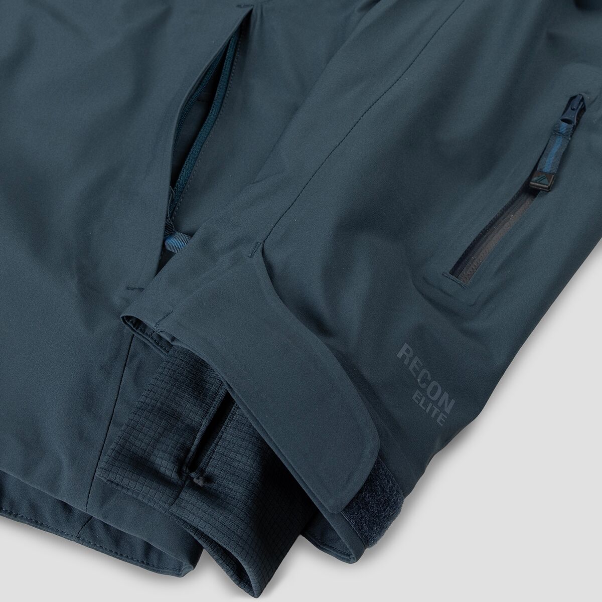 Strafe Outerwear Pyramid Jacket 2021