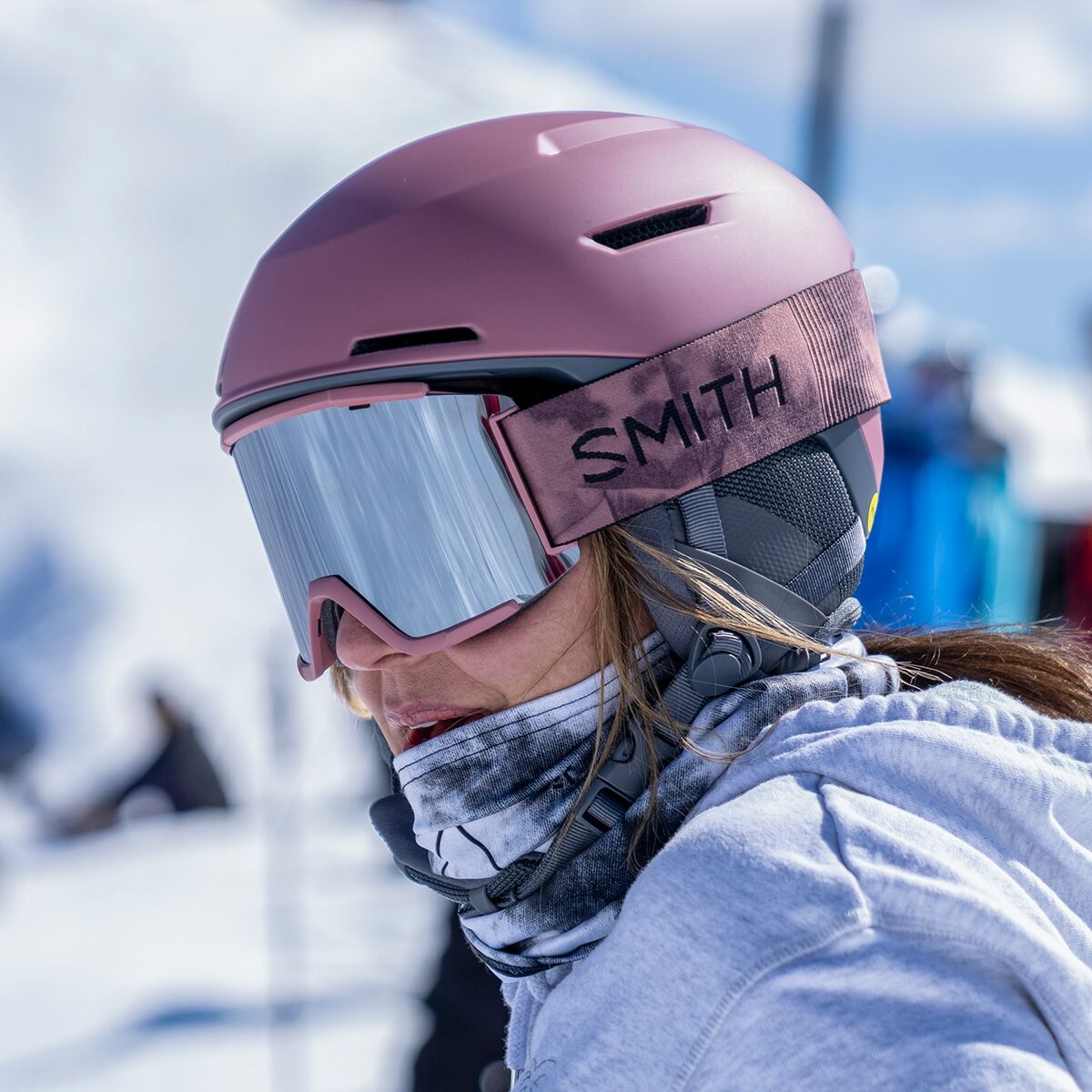 Smith Altus Mips Helmet