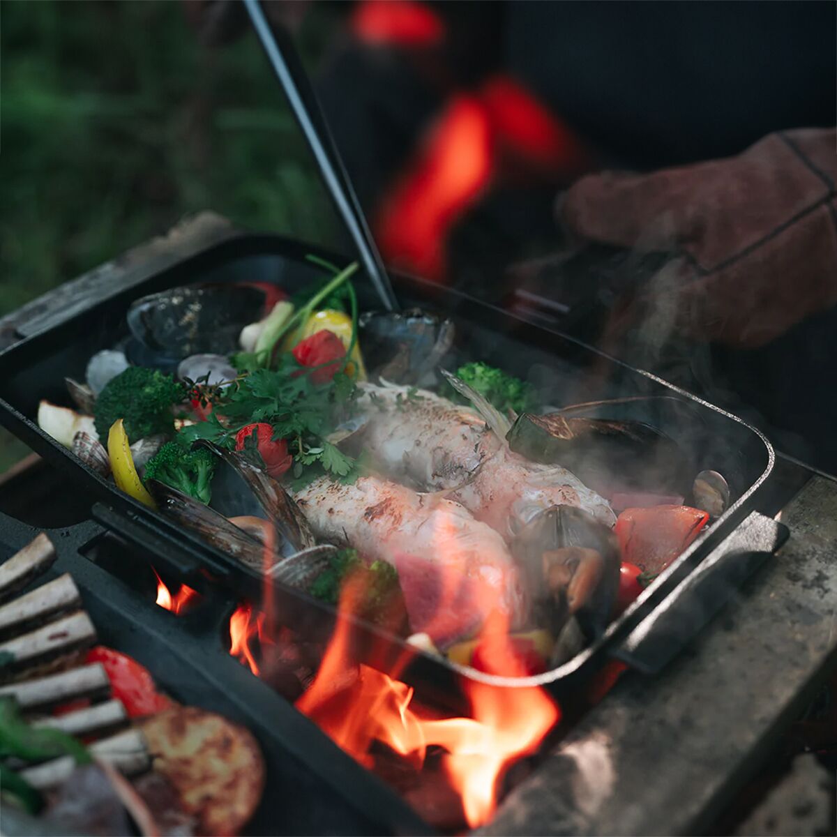 Snow Peak Cast Iron Sandwich Skillet