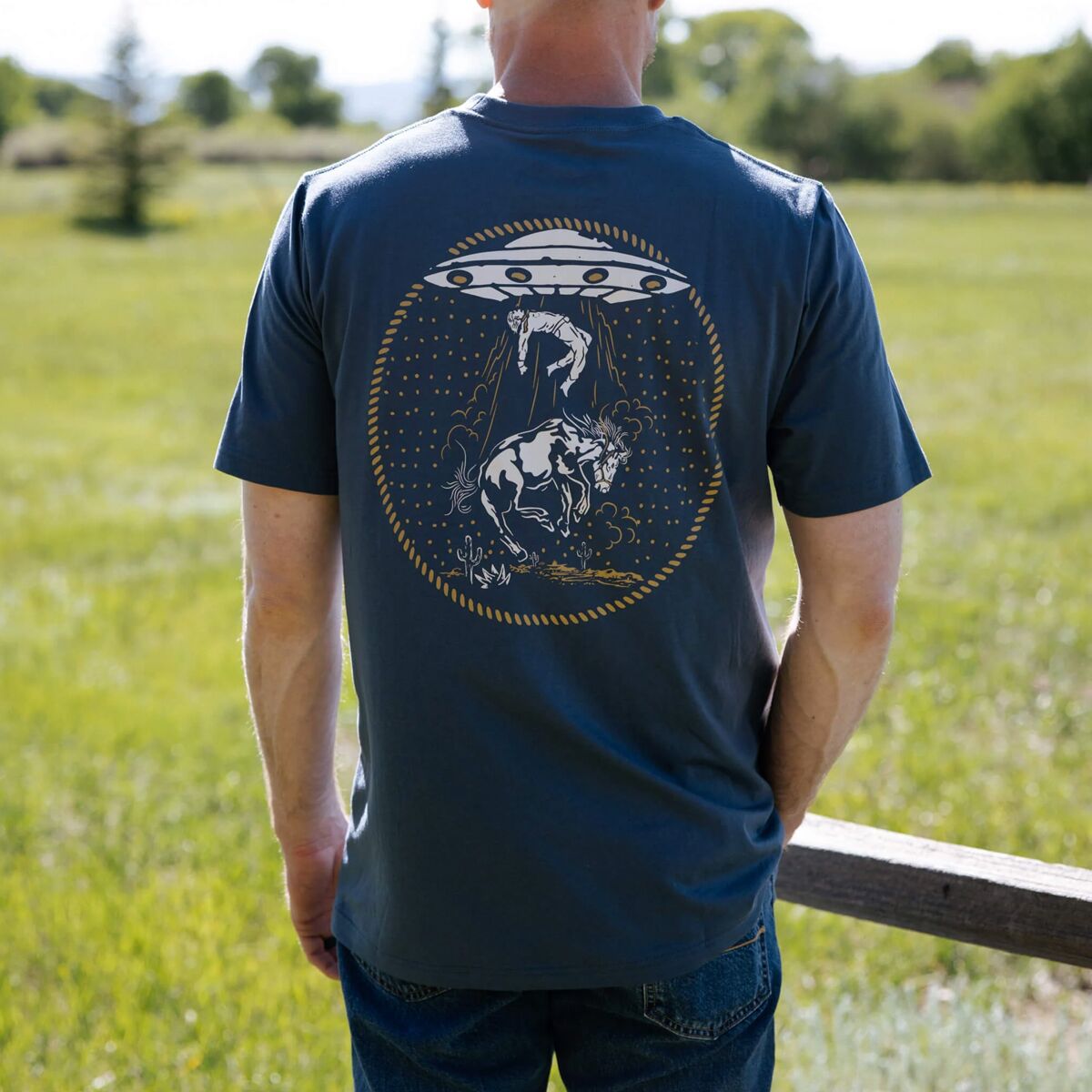 Sendero Provisions Co. Charros & Aliens T-Shirt