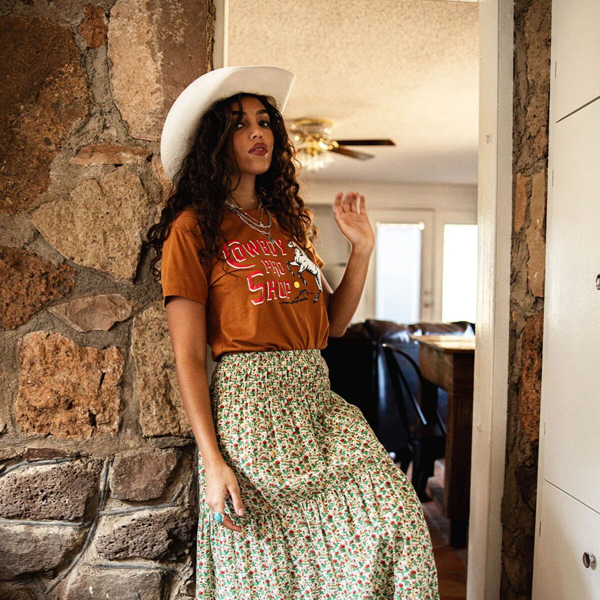 Sendero Provisions Co. Cowboy Pro Shop Crop T-Shirt -...