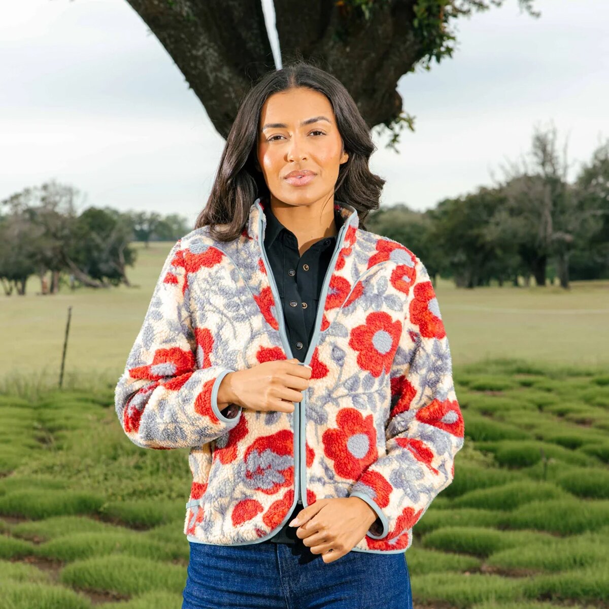 Женские толстовки Sendero Provisions Co. Sedona Santa Fe Print Fleece, цвет: Пустынный с принтом — фото 5