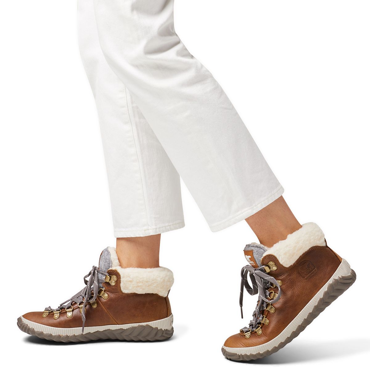out n about plus conquest boot by sorel