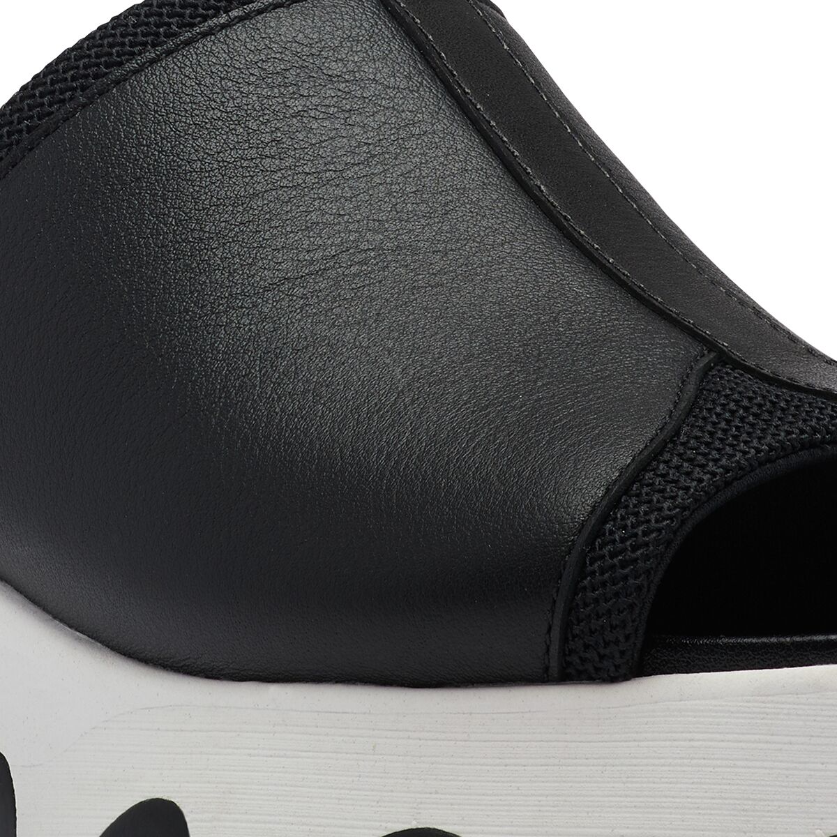 sorel kinetic high top