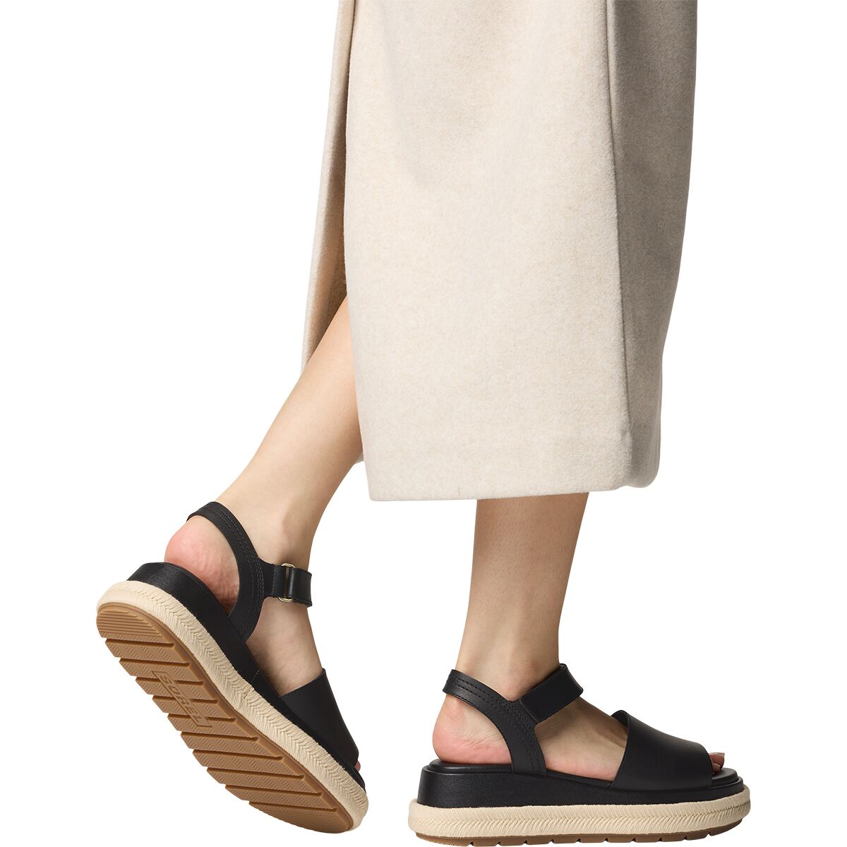 Женские сандалии SOREL Sunpeak Platform Sandal, цвет: Чёрный / Карамельный — фото 5