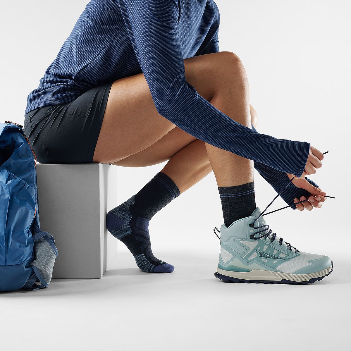 Носки Hike Targeted Cushion, средней высоты — Smartwool, цвет: Угольный — фото 2