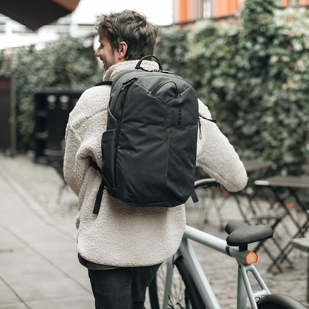 Thule Aion 28L Backpack