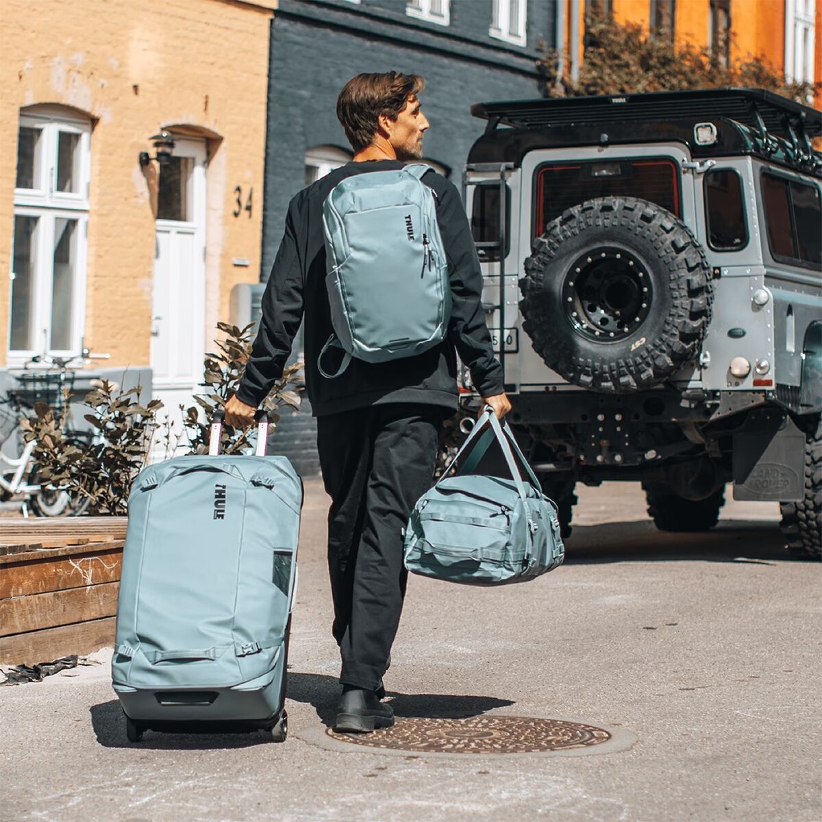 Thule Chasm 40L Duffel Bag