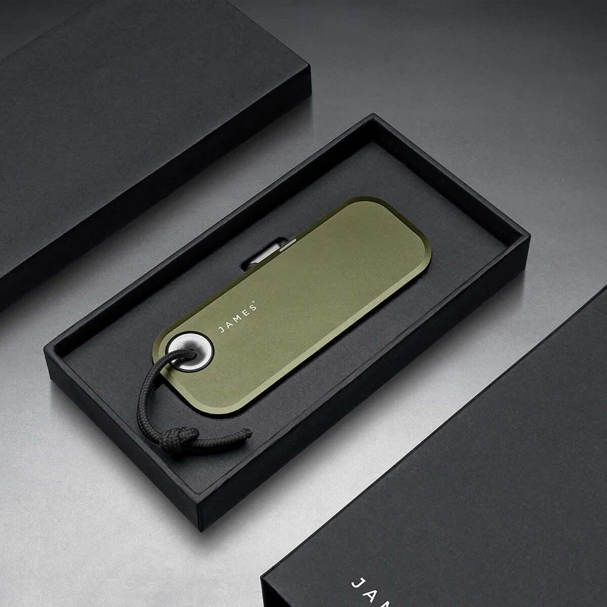 The James Brand Palmer Knife