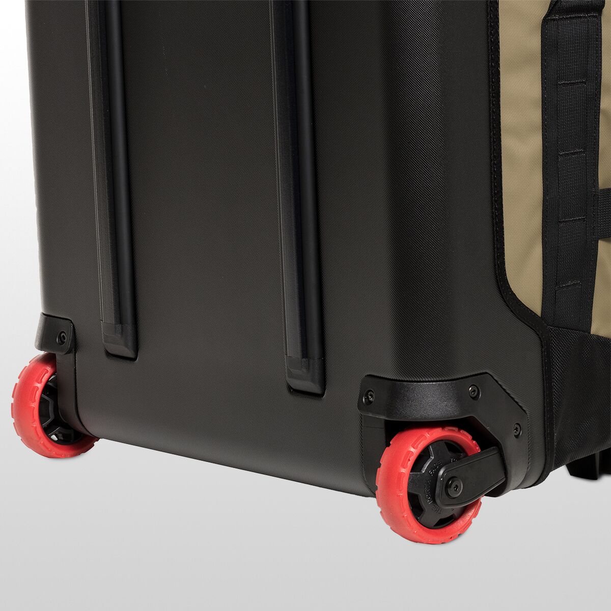 rolling thunder luggage 36