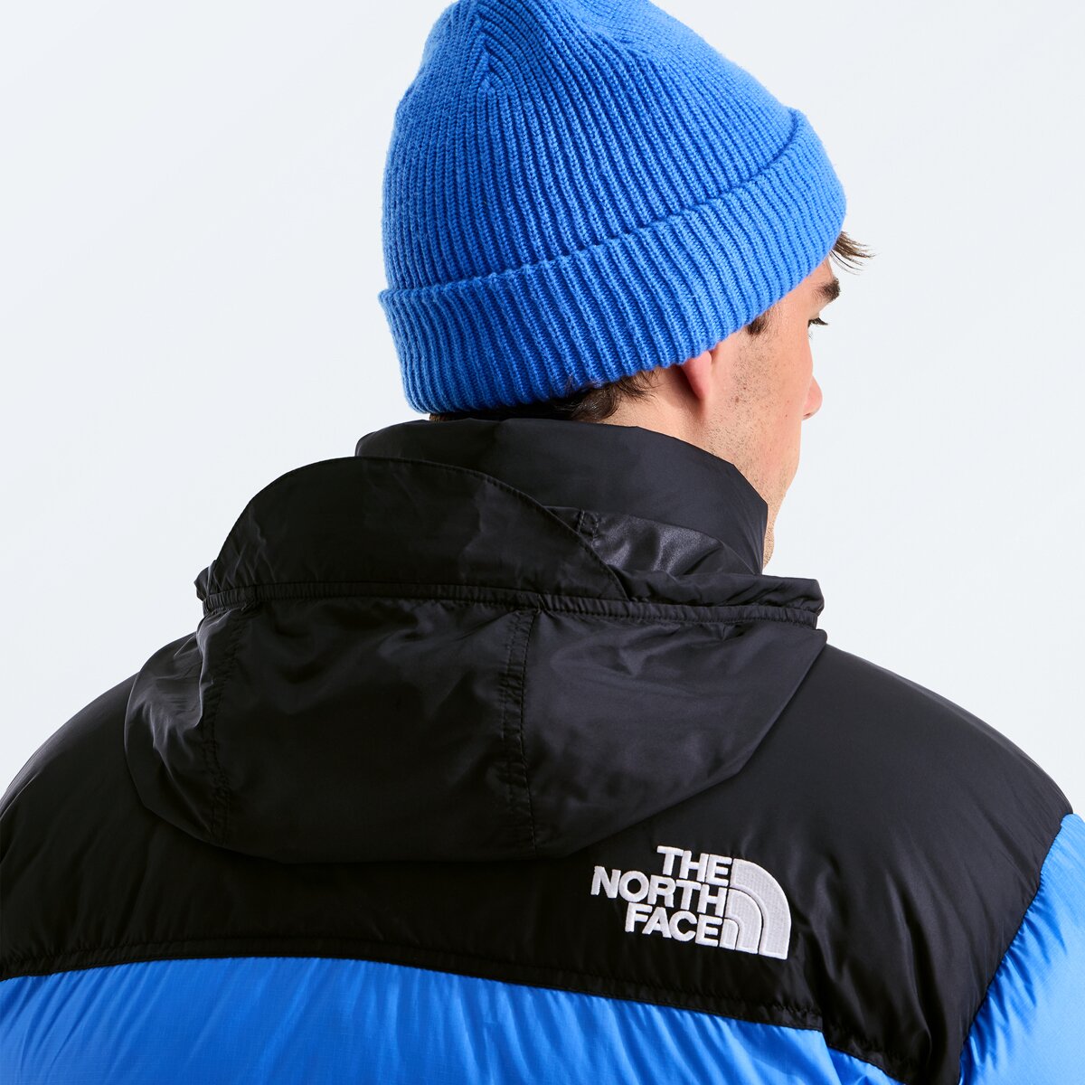 Мужская куртка The North Face 1996 Retro Nuptse, цвет: Синий / Чёрный — фото 7