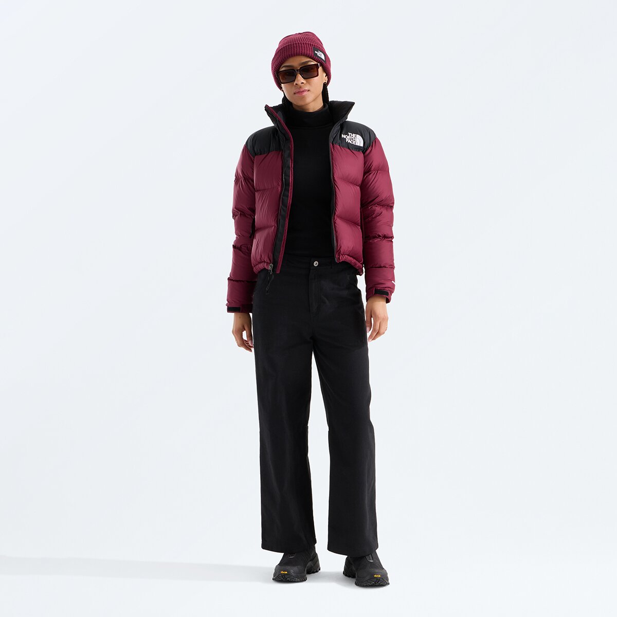 Женская куртка The North Face 1996 Retro Nuptse, цвет: Бордовый / Чёрный — фото 7