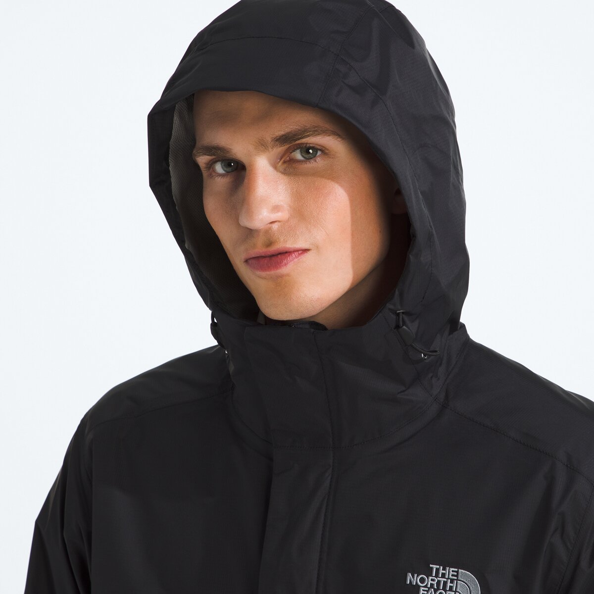 Мужская куртка The North Face Venture 2 Hooded, цвет: Чёрный — фото 11