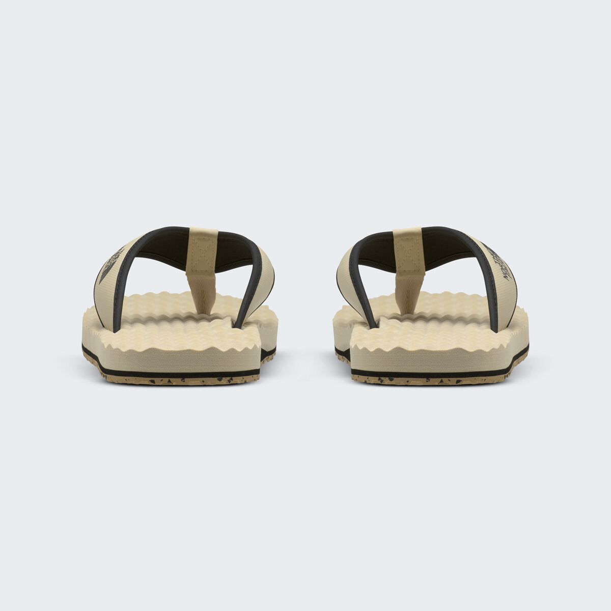 Мужские сандалии The North Face Base Camp II Flip-Flop, цвет: Пустынный / Чёрный — фото 2
