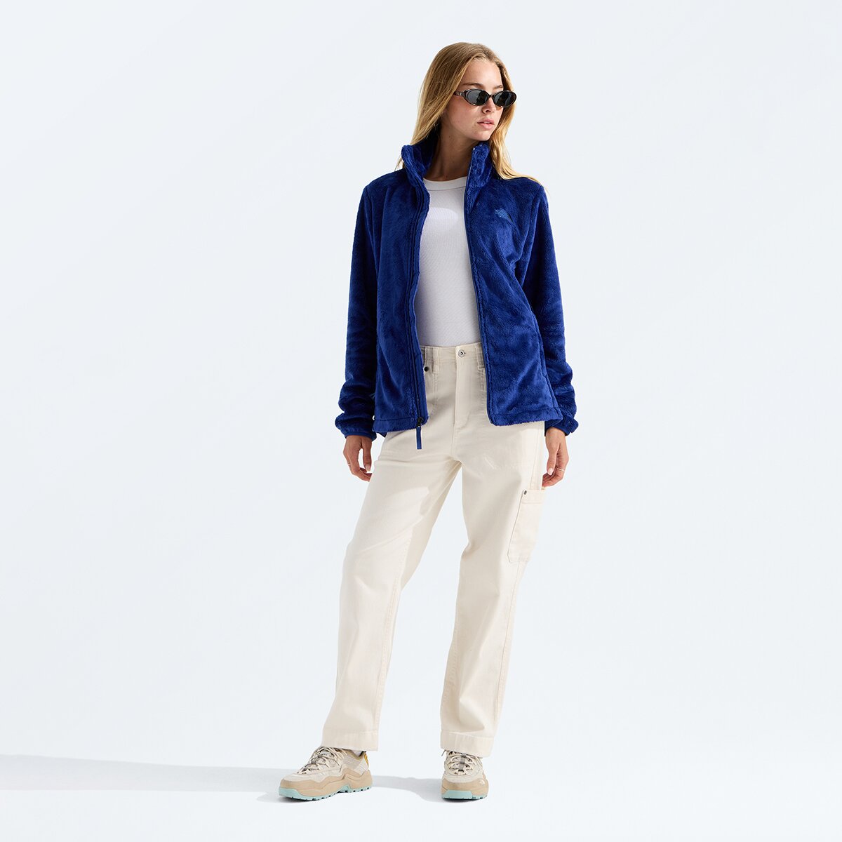 Женская куртка The North Face Osito, цвет: Насыщенный синий — фото 4