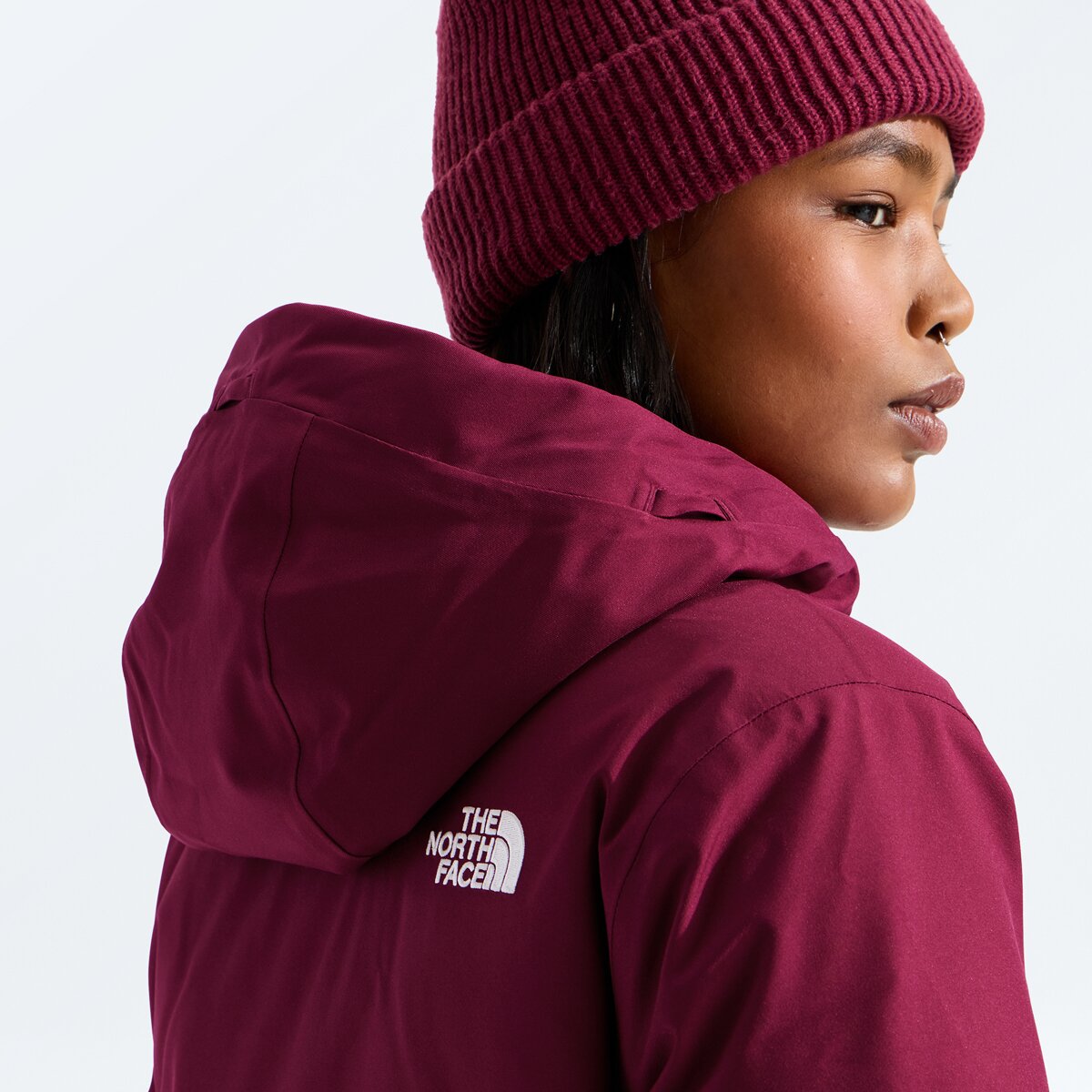 Женская куртка The North Face Arctic Down Parka, цвет: Бордовый — фото 6