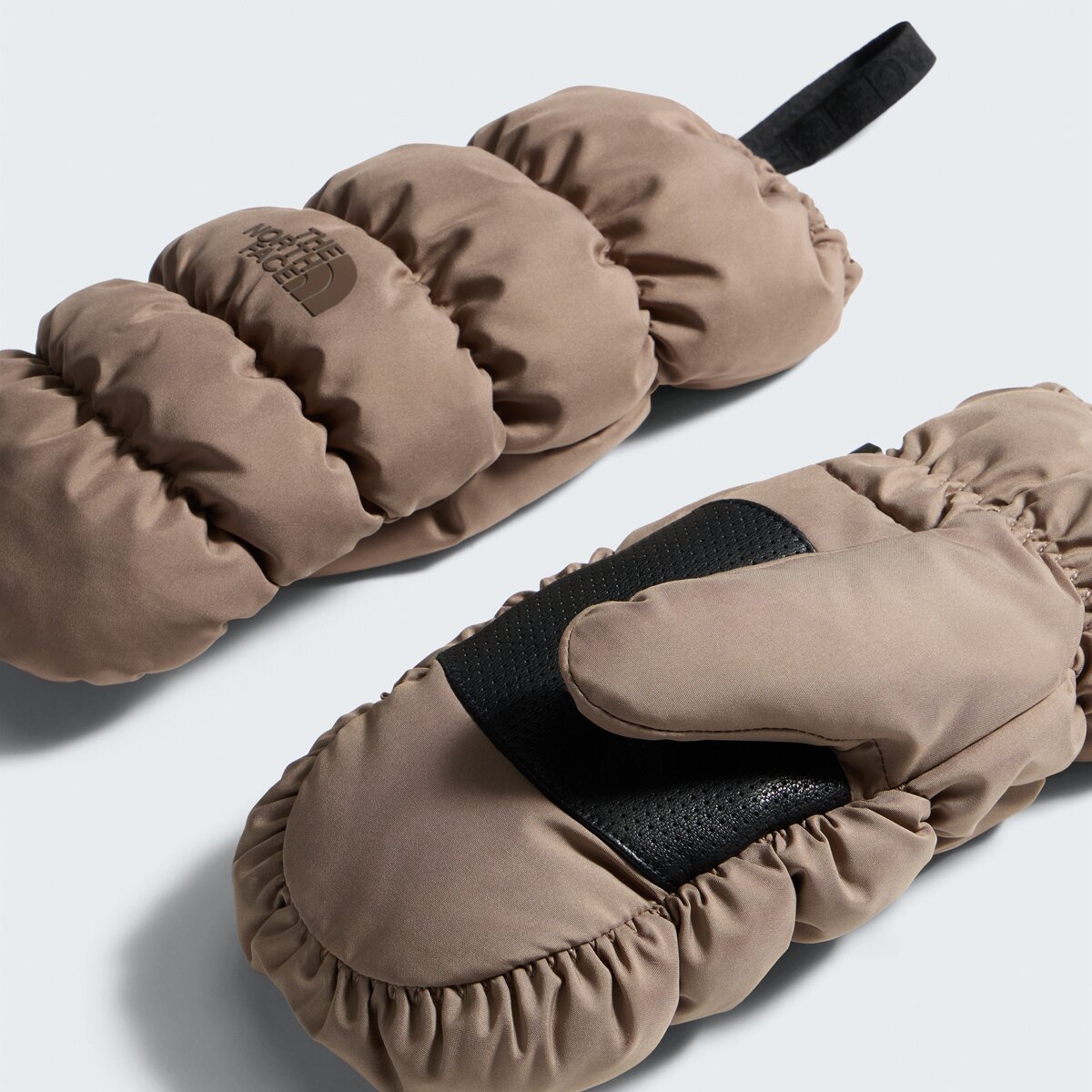 Перчатки The North Face Montana Puffer Mitten, цвет: Гранатовый — фото 2