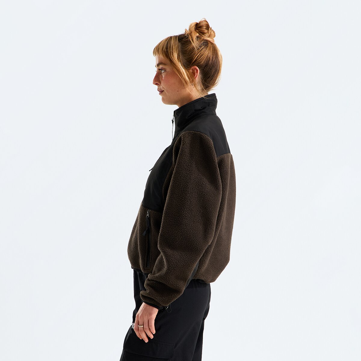 Женская куртка The North Face Retro Denali, цвет: Тёмный каштановый / Чёрный — фото 4