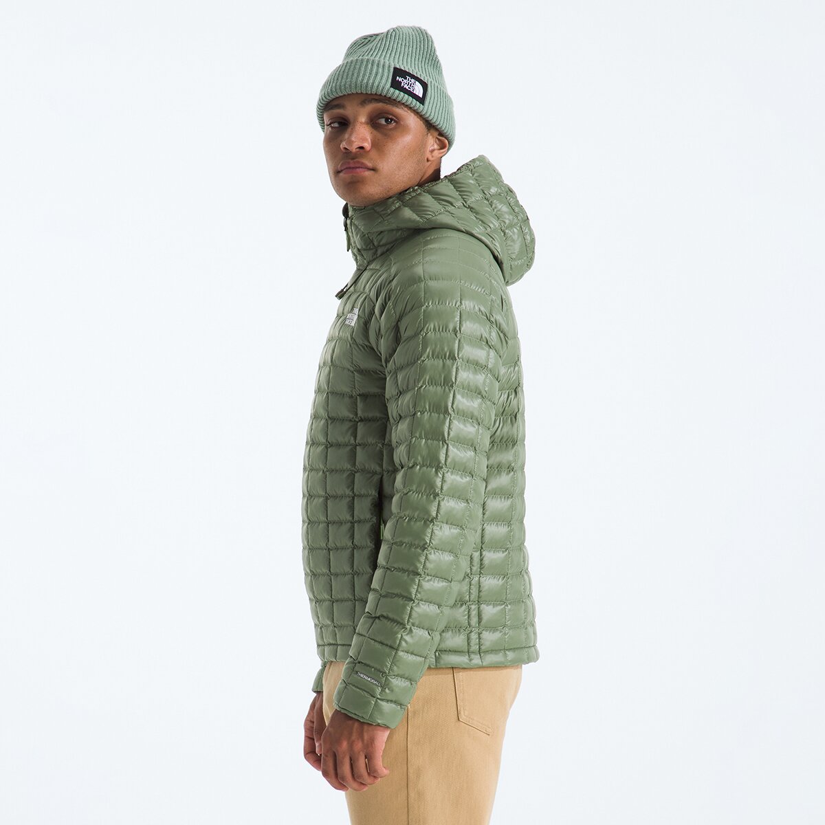 Мужская куртка The North Face ThermoBall Hooded, цвет: Туманный — фото 6