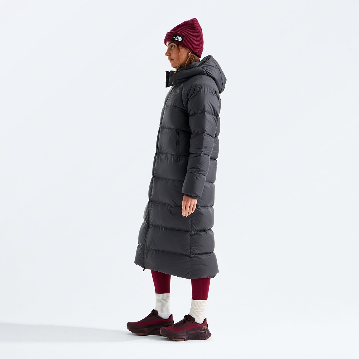 Женская куртка The North Face Hydrenalite City Long Down Hooded, цвет: Антрацитовый серый — фото 4