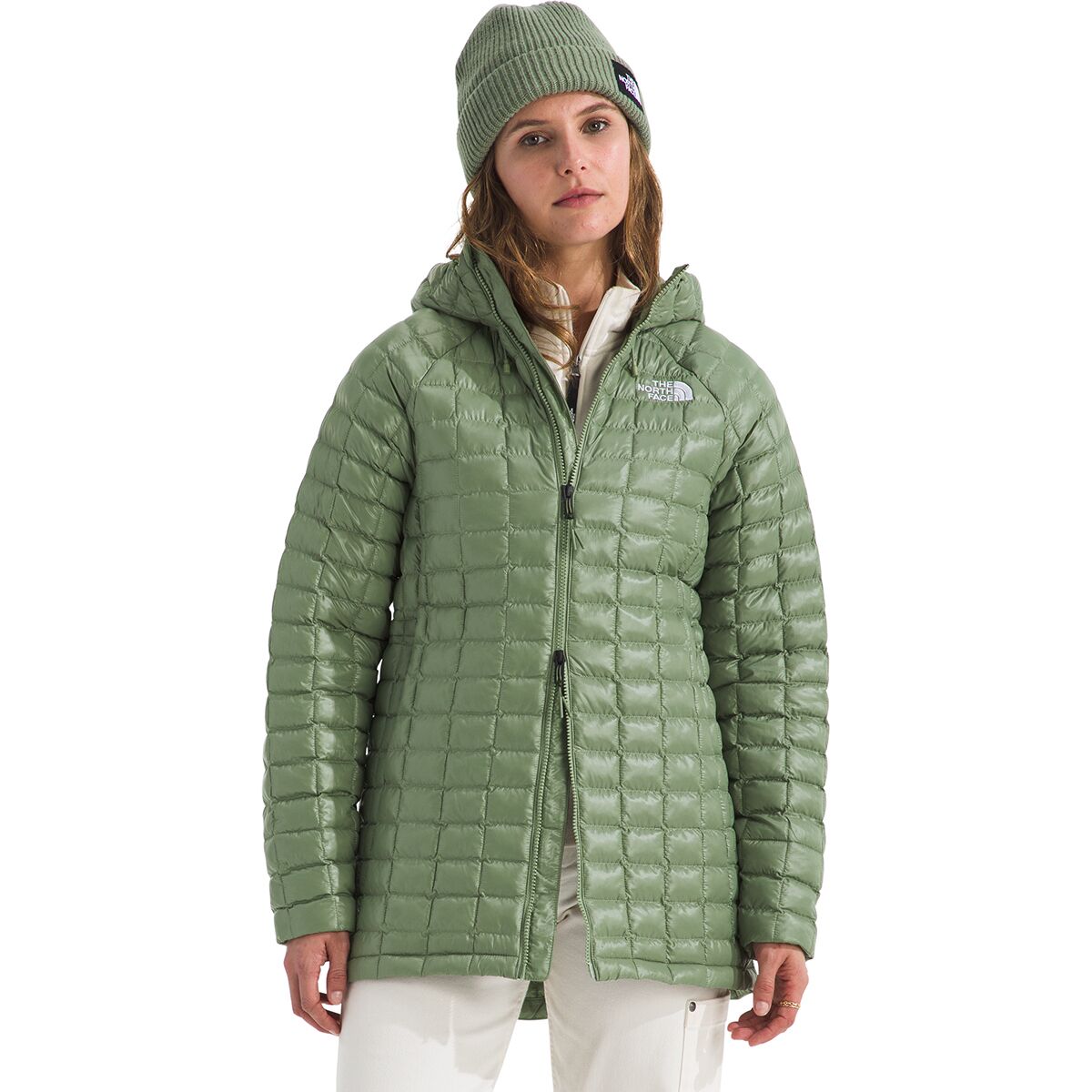 Женская куртка The North Face ThermoBall Hooded, цвет: Туманный