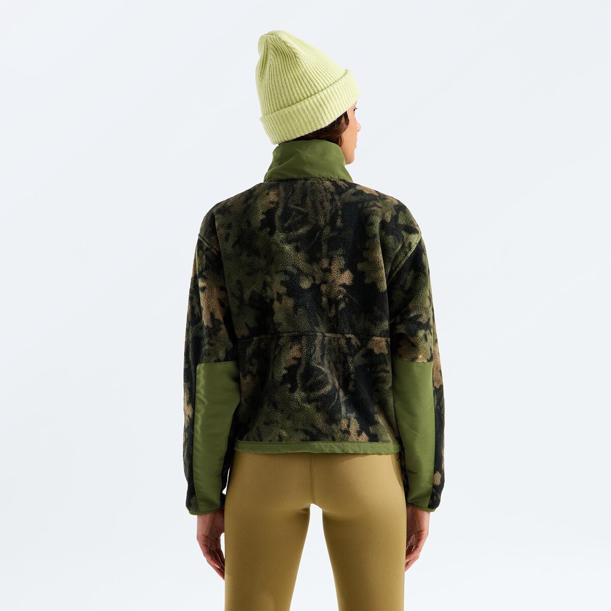 Женская куртка The North Face Yumiori Off Peak 1/2-Zip Print, цвет: Зелёный дубовый с принтом — фото 2