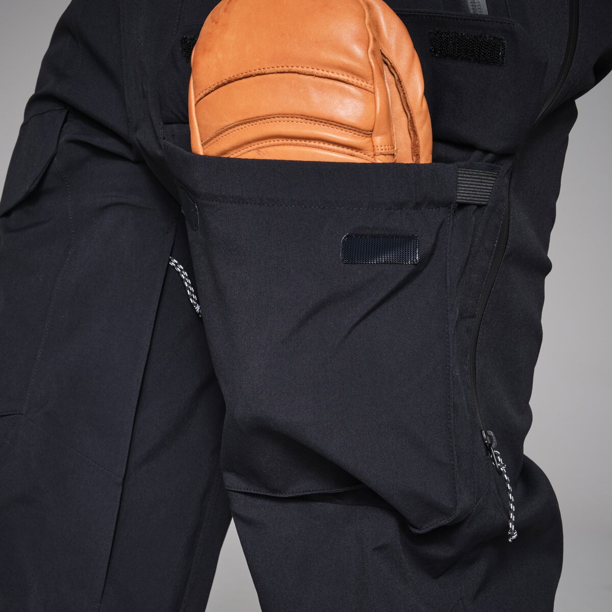 Мужские брюки Trew Gear TREWth Bib Pant, цвет: Чёрный — фото 10