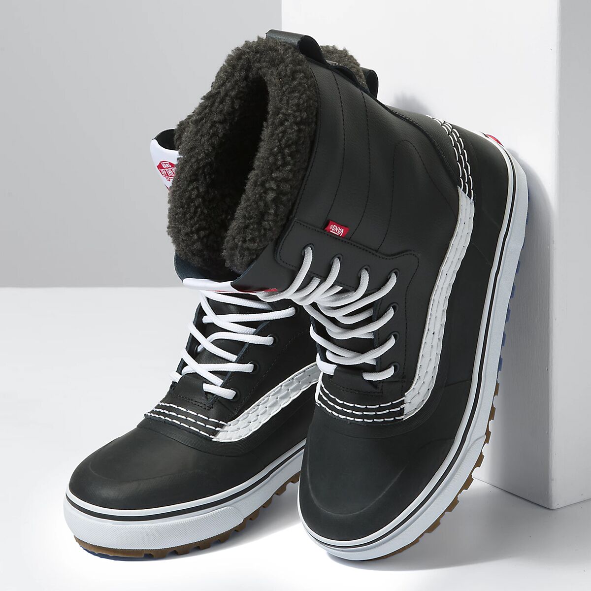 Vans Standard Snow MTE Boot