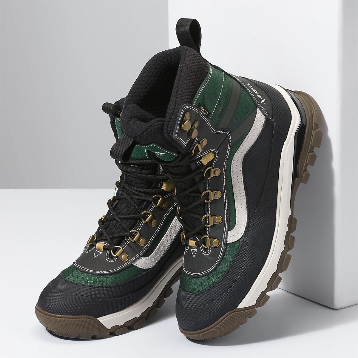 Vans SnowKicker GORETEX MTE3 Boot Men's Footwear