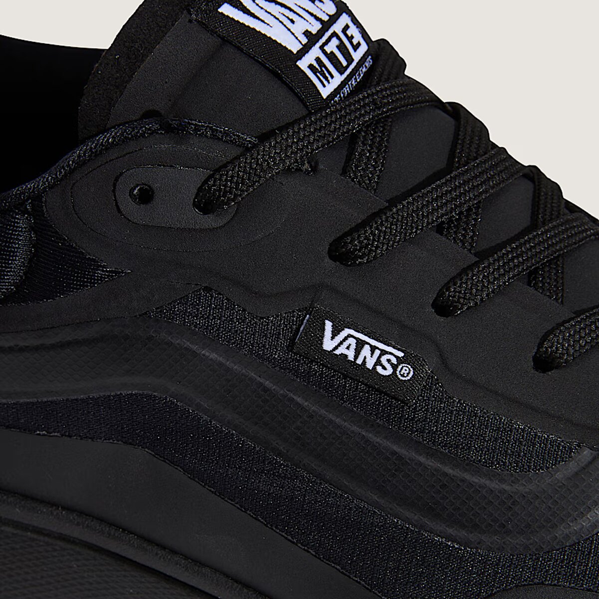 Кроссовки Vans MTE Crosspath, цвет: Чёрный — фото 8