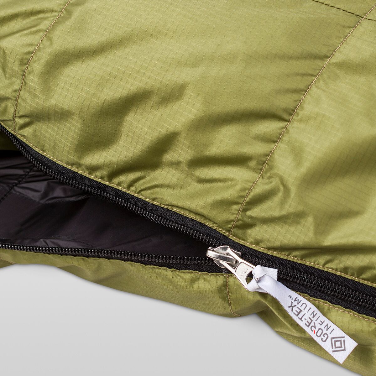 Western Mountaineering Badger GORE-TEX INFINIUM Sleeping...