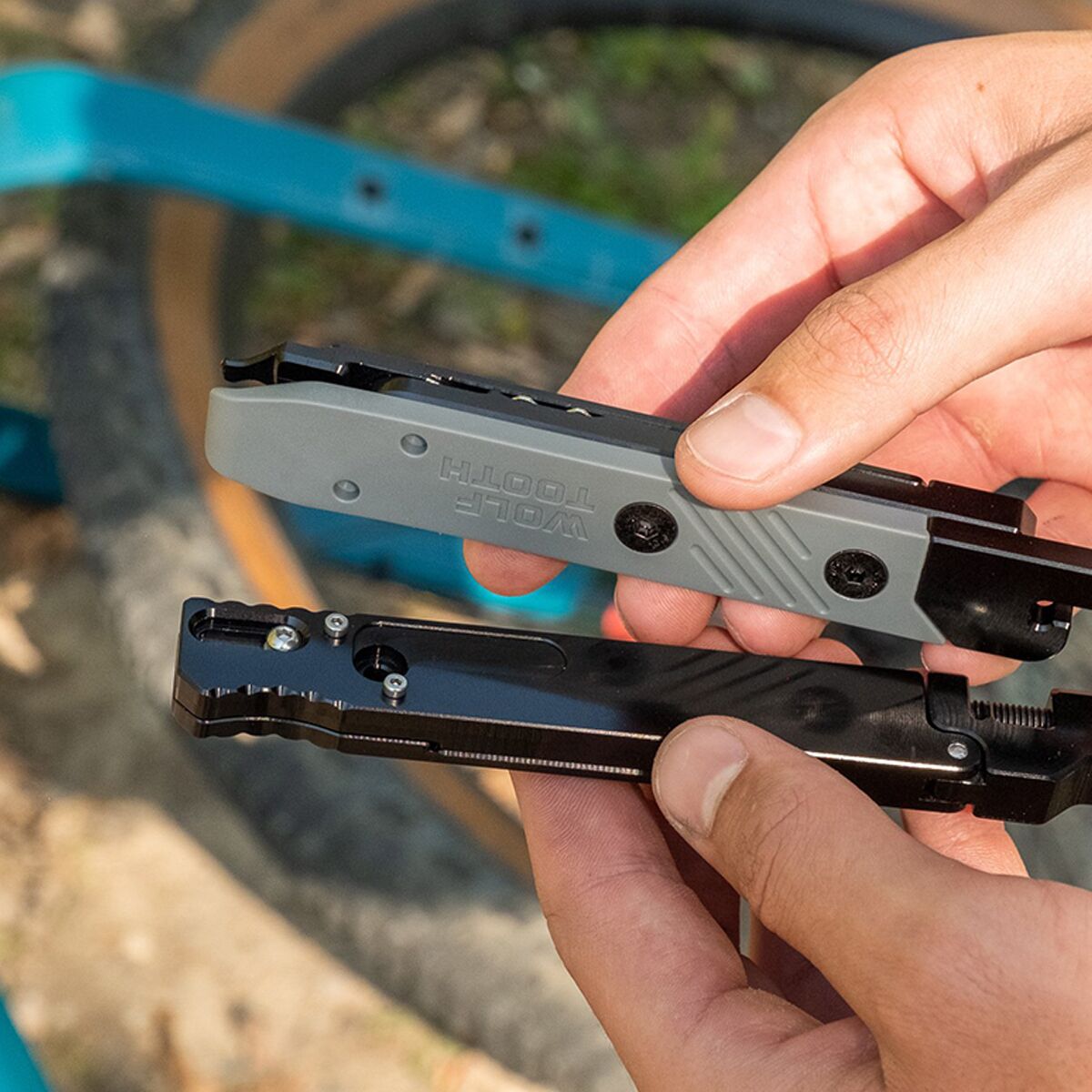 Wolf Tooth Components 8-Bit Tire Lever + Rim Dent Remover...