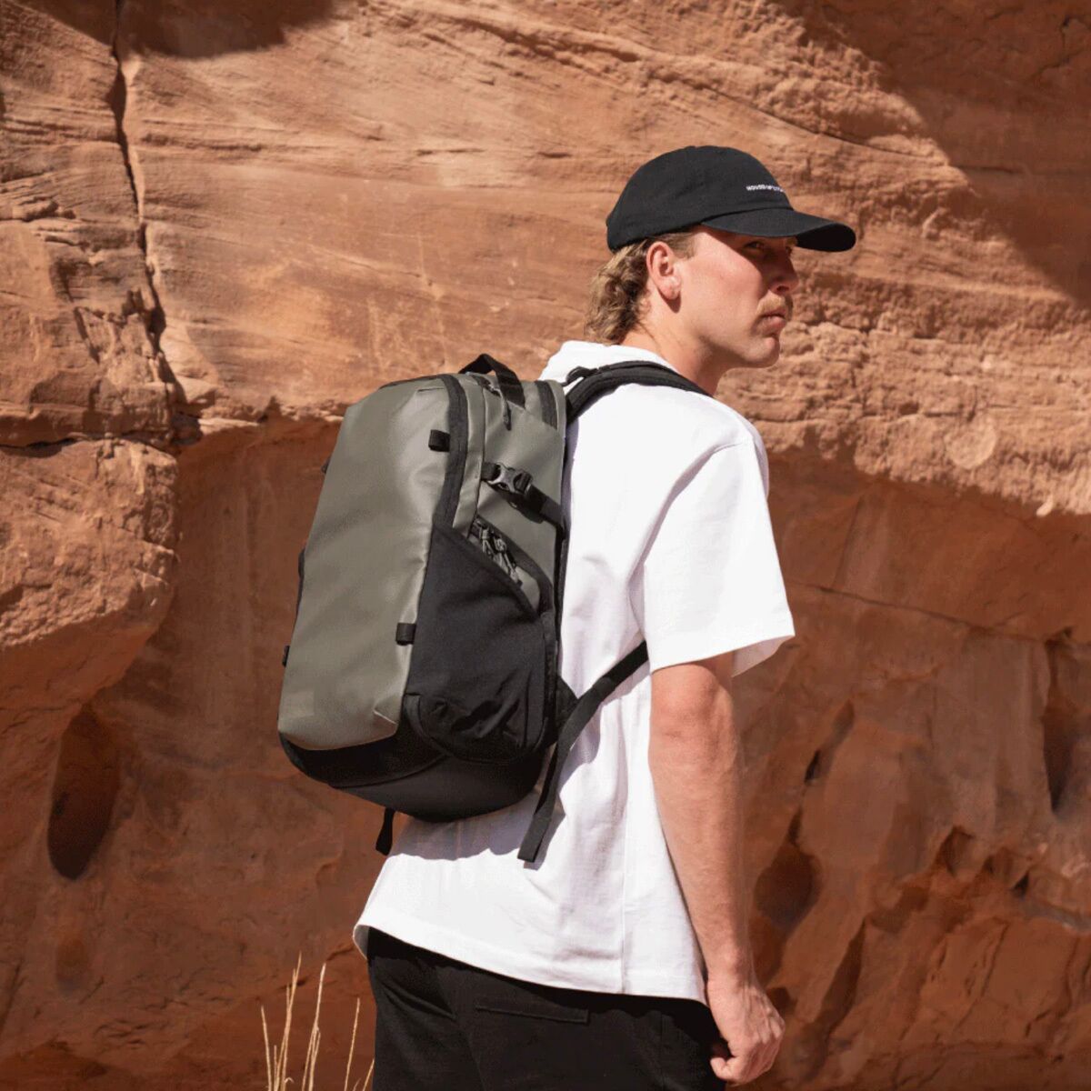 WANDRD Stratus Photo 18L Backpack