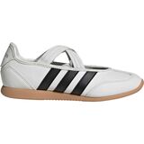 Core White/Core Black/Silver Metallic