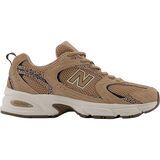 Flat Taupe/Black Cement