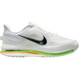White/Black-Off White-Volt