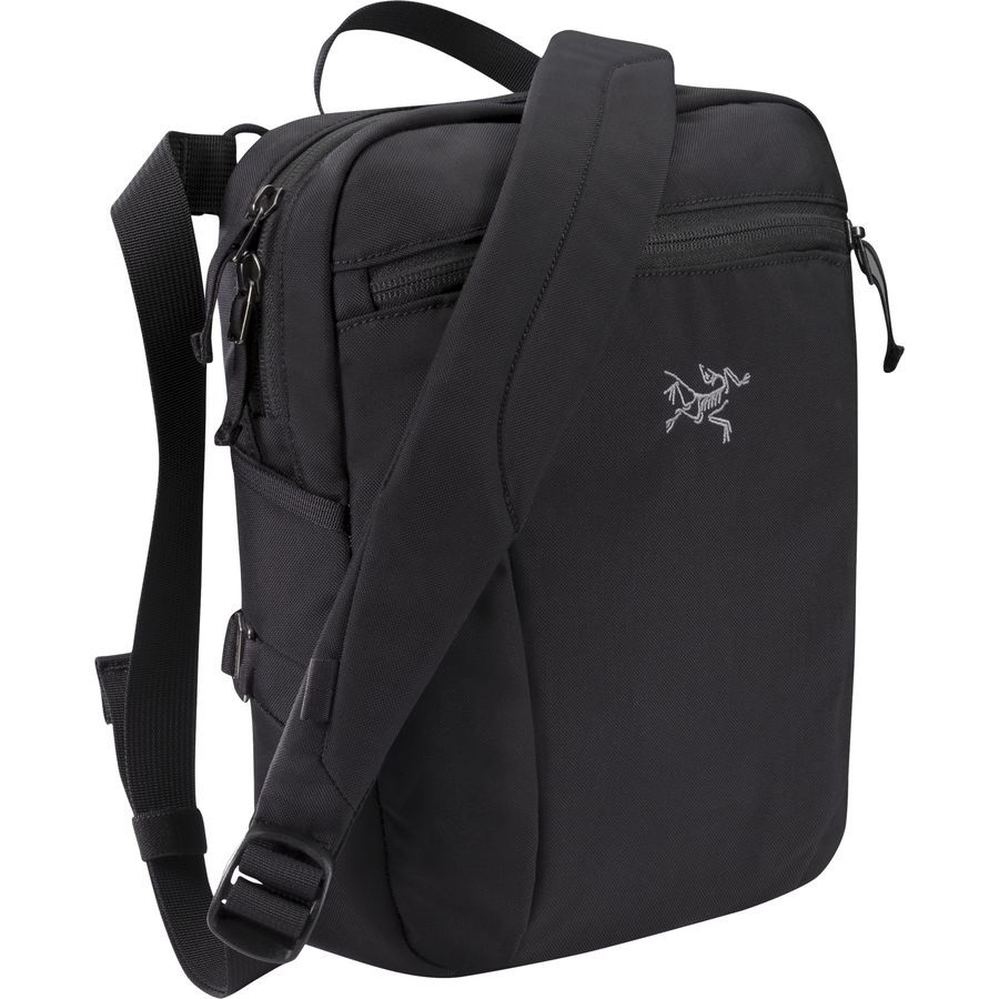 Arc Teryx Slingblade 4l Shoulder Bag Backcountry Arc Teryx Slingblade 4l Shoulder Bag Black